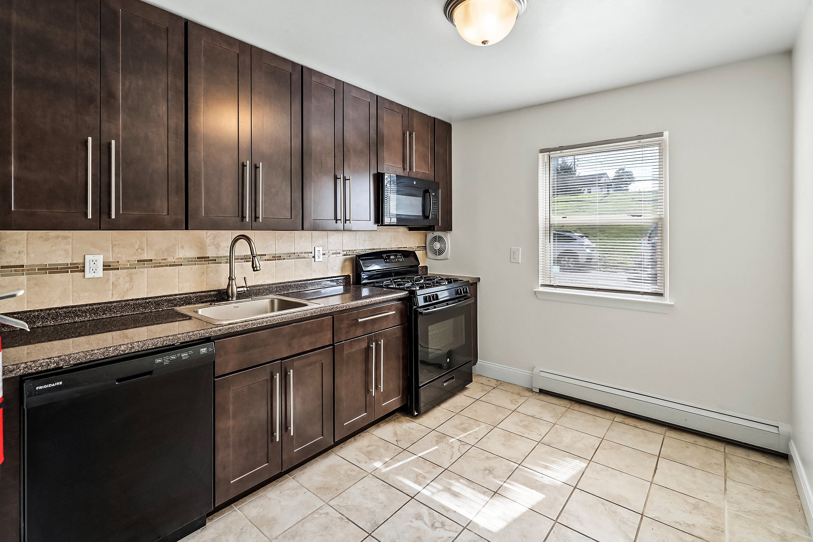 Gallery Photo 1